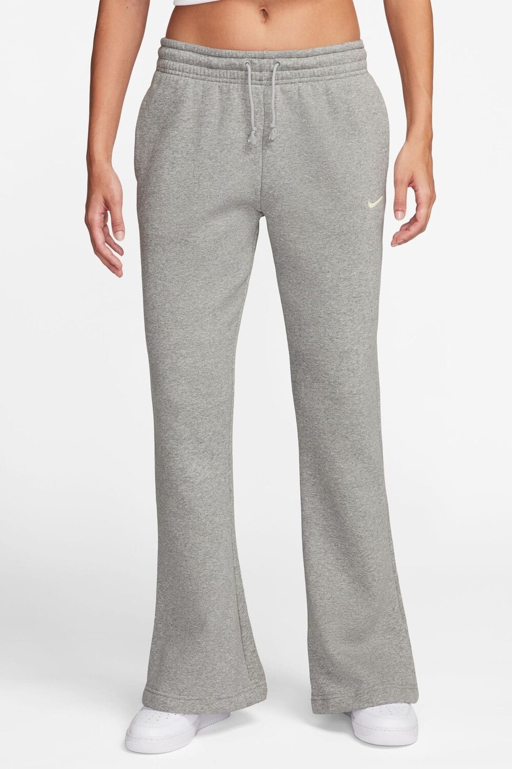 Расклешенные брюки джоггеры Phoenix из флиса со средней посадкой Nike, серый
Расклешенные брюки джоггеры Phoenix из флиса со средней посадкой Nike, серый