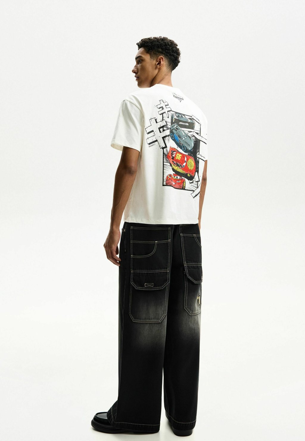 Футболка с принтом Bershka, белый
Футболка с принтом Bershka, белый