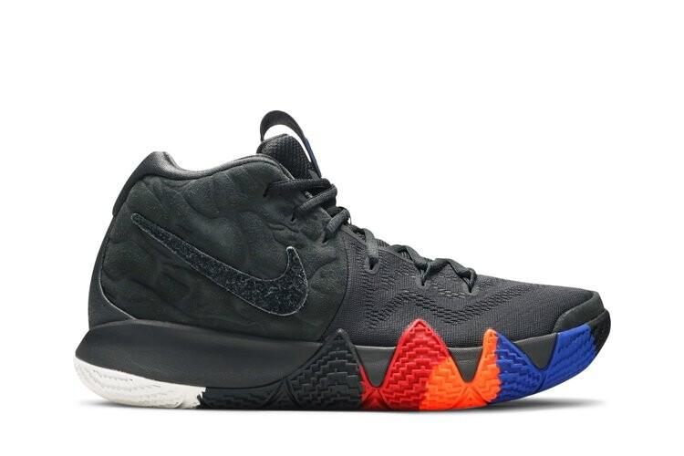 Кроссовки Nike Kyrie 4 'Year of the Monkey', черный
Кроссовки Nike Kyrie 4 'Year of the Monkey', черный