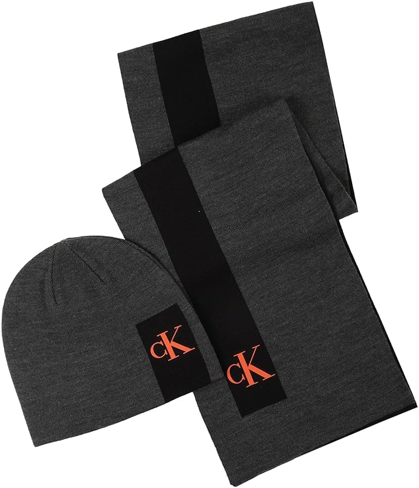 Подарочный набор из мужской шапки-манжеты и шарфа Calvin Klein Mens, Gunmetal Heather
Подарочный набор из мужской шапки-манжеты и шарфа Calvin Klein Mens, Gunmetal Heather