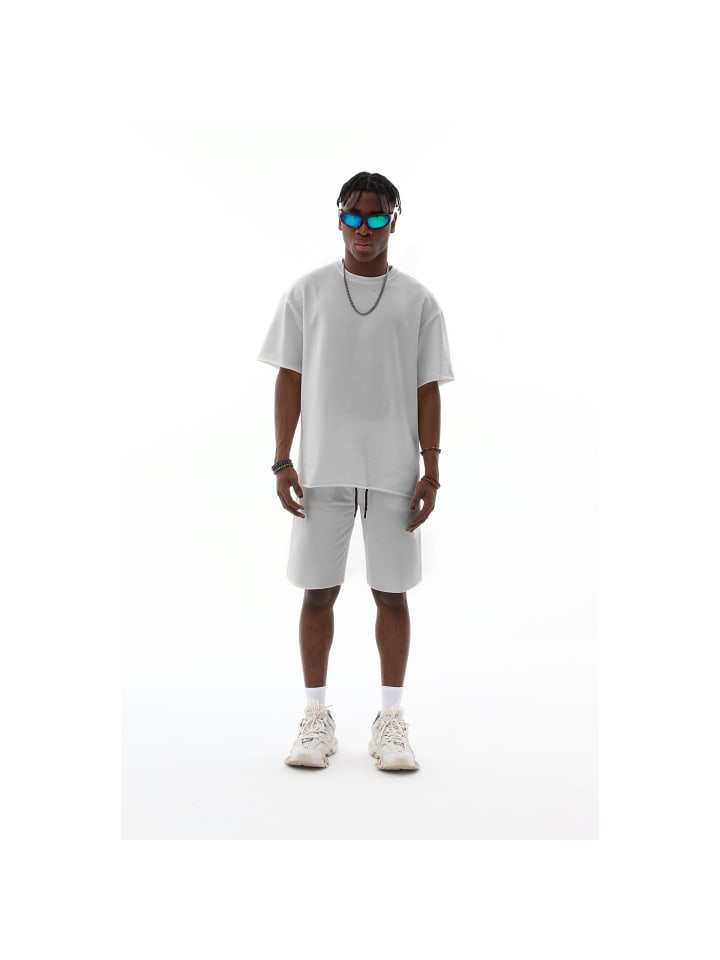 Мужской летний комплект - футболка и короткие брюки серого цвета Ossy Homer, Серый, Мужской летний комплект - футболка и короткие брюки серого цвета Ossy Homer
Мужской летний комплект - футболка и короткие брюки серого цвета Ossy Homer, Серый, Мужской летний комплект - футболка и короткие брюки серого цвета Ossy Homer