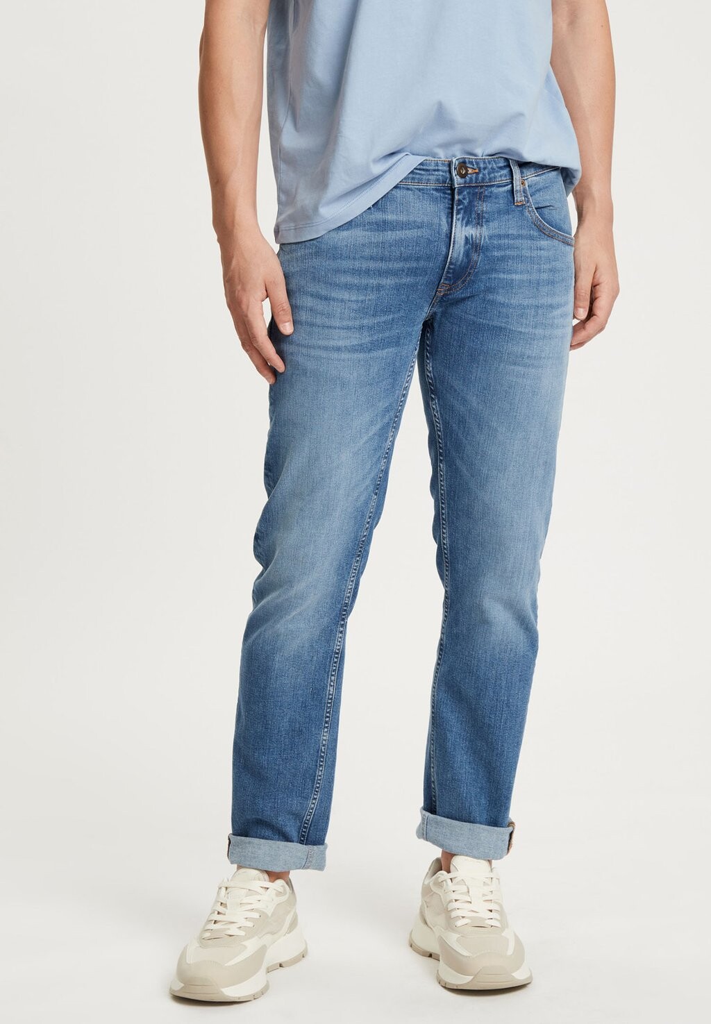 Джинсы приталенного кроя DAMIEN Cross Jeans, цвет light-blue 
Джинсы приталенного кроя DAMIEN Cross Jeans, цвет light-blue