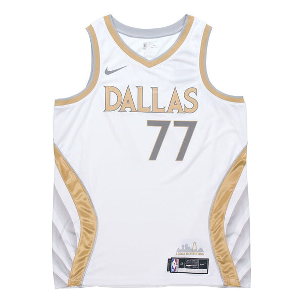 Майка Men's Nike NBA Basketball Sports SW Fan Edition 20-21 Season Doncic Mavericks . No. 77 White Jersey, белый
Майка Men's Nike NBA Basketball Sports SW Fan Edition 20-21 Season Doncic Mavericks . No. 77 White Jersey, белый