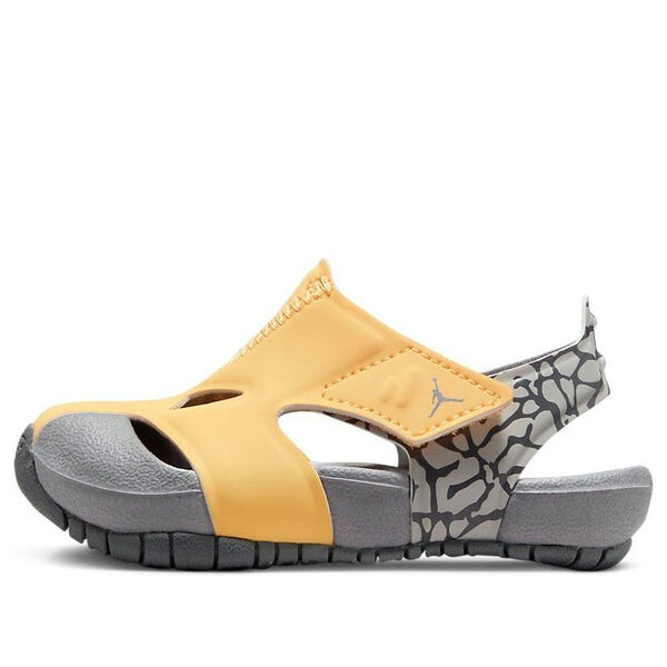 Кроссовки расклешенные Air Jordan, золотой
Кроссовки расклешенные Air Jordan, золотой