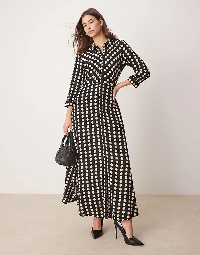 Макси-платье-рубашка с монохромным принтом в горошек YAS 
Макси-платье-рубашка с монохромным принтом в горошек YAS