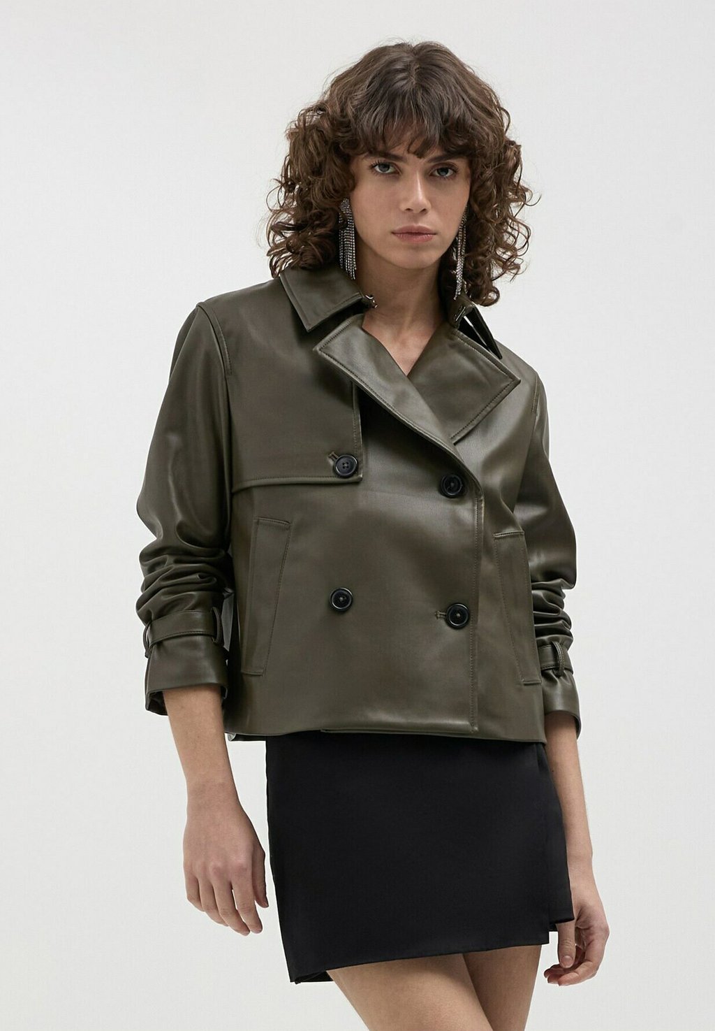 Куртка из искусственной кожи Calliope, зеленый
Куртка из искусственной кожи Calliope, зеленый