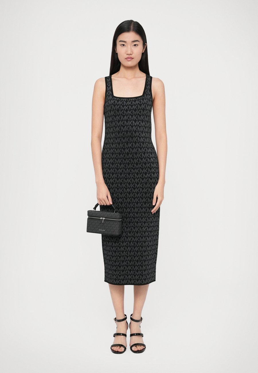 Сумка кросс-боди MICHAEL Michael Kors JANA, Black
Сумка кросс-боди MICHAEL Michael Kors JANA, Black