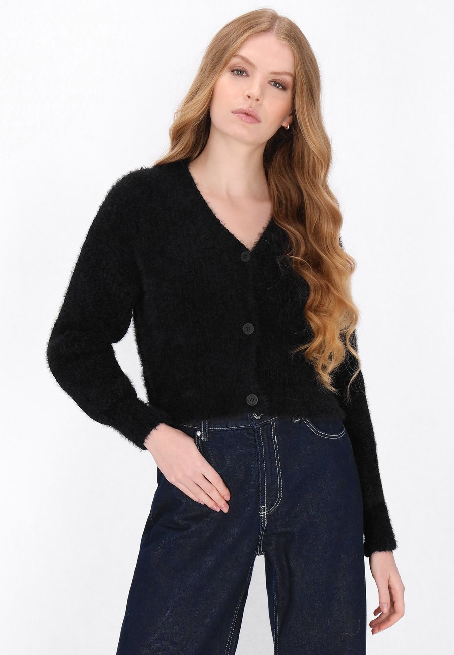 Кардиган DreiMaster Cardigan, Black
Кардиган DreiMaster Cardigan, Black