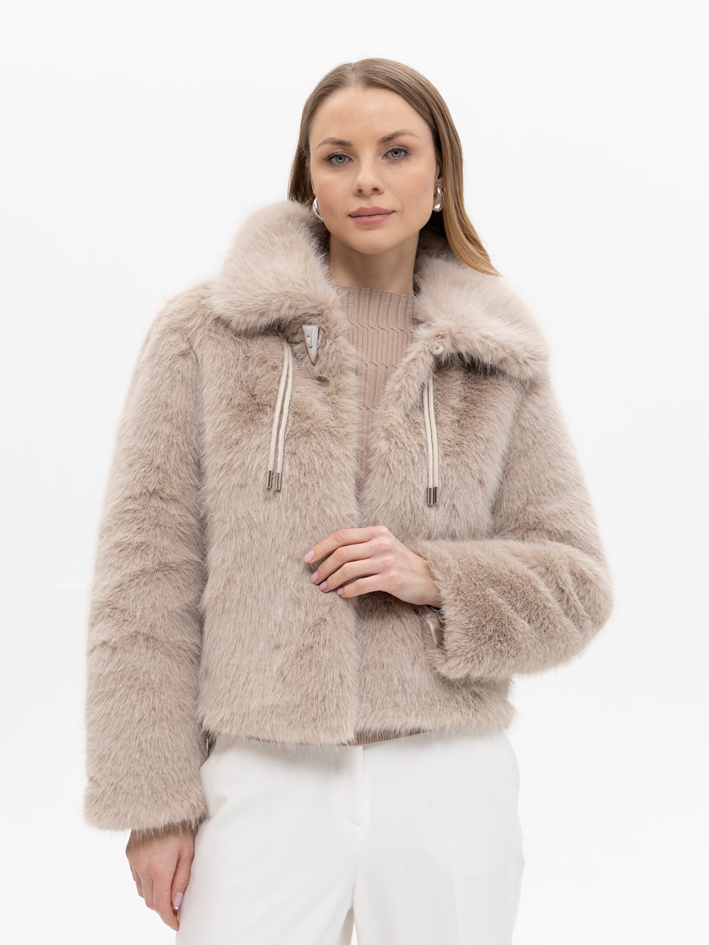 Passioni Куртка для межсезонья в бежевом цвете
Passioni Куртка для межсезонья в бежевом цвете