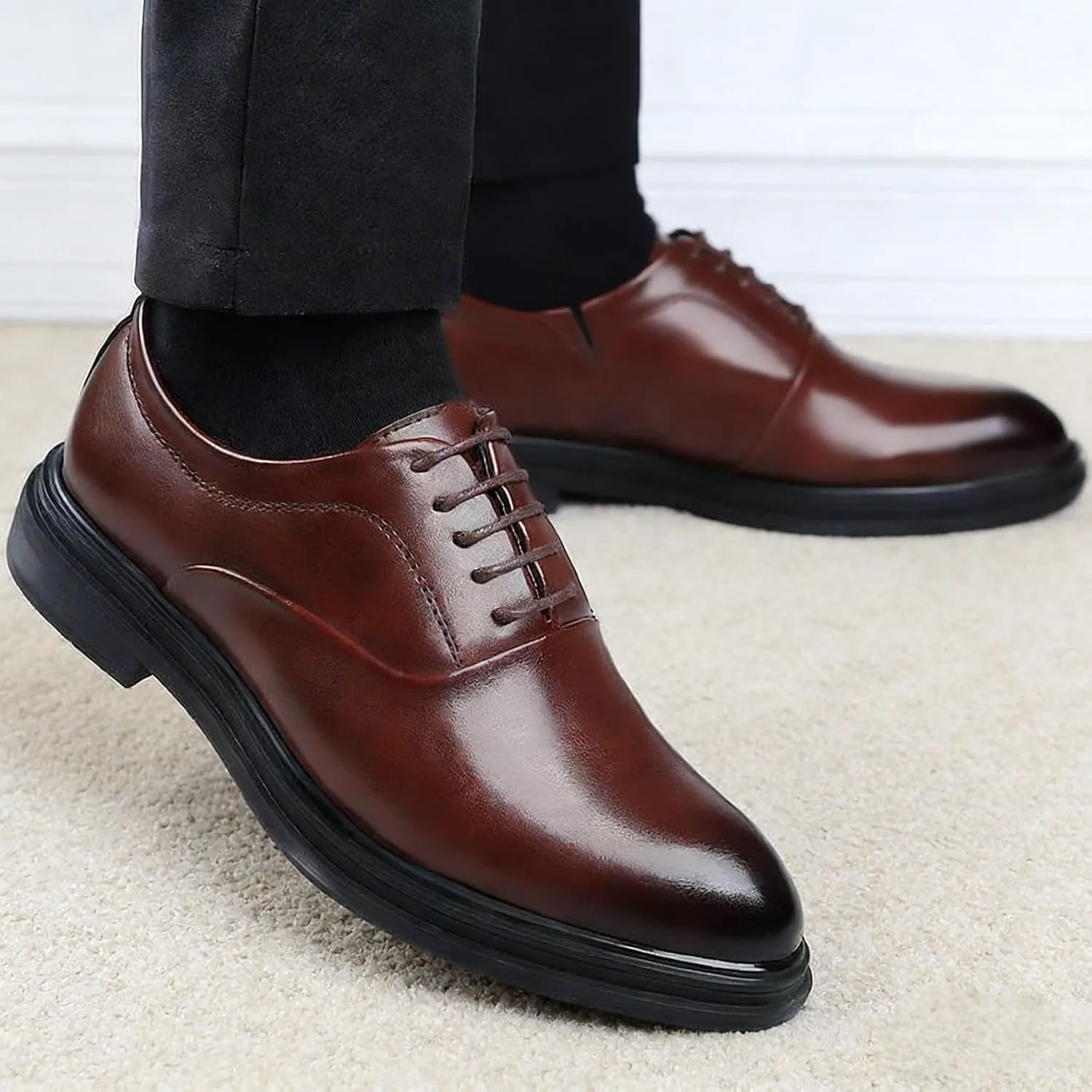 Мужские официальные кожаные туфли Yiozoi, износостойкие, с заостренным носком, на шнуровке, для офиса и бизнеса, оксфорды, черный
Мужские официальные кожаные туфли Yiozoi, износостойкие, с заостренным носком, на шнуровке, для офиса и бизнеса, оксфорды, черный