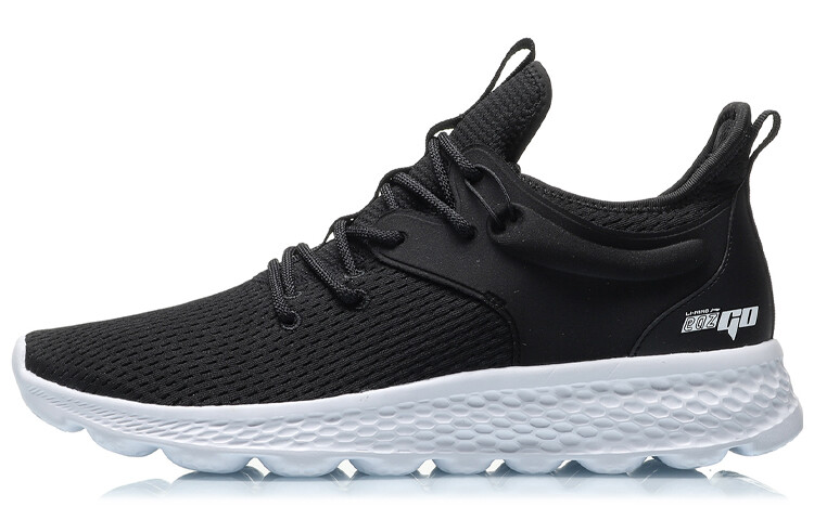 Кроссовки мужские низкие черные Lining
Кроссовки мужские низкие черные Lining