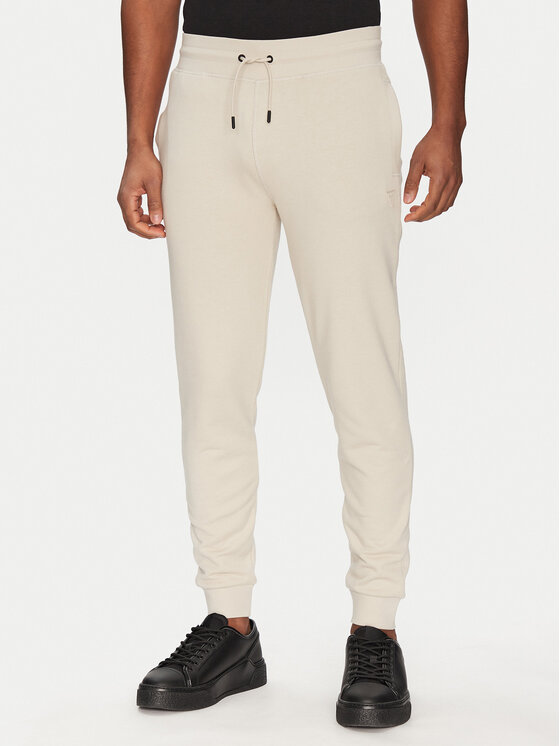 Спортивные брюки обычного кроя 2YB22 KAIJ1 Guess, экрю
Спортивные брюки обычного кроя 2YB22 KAIJ1 Guess, экрю