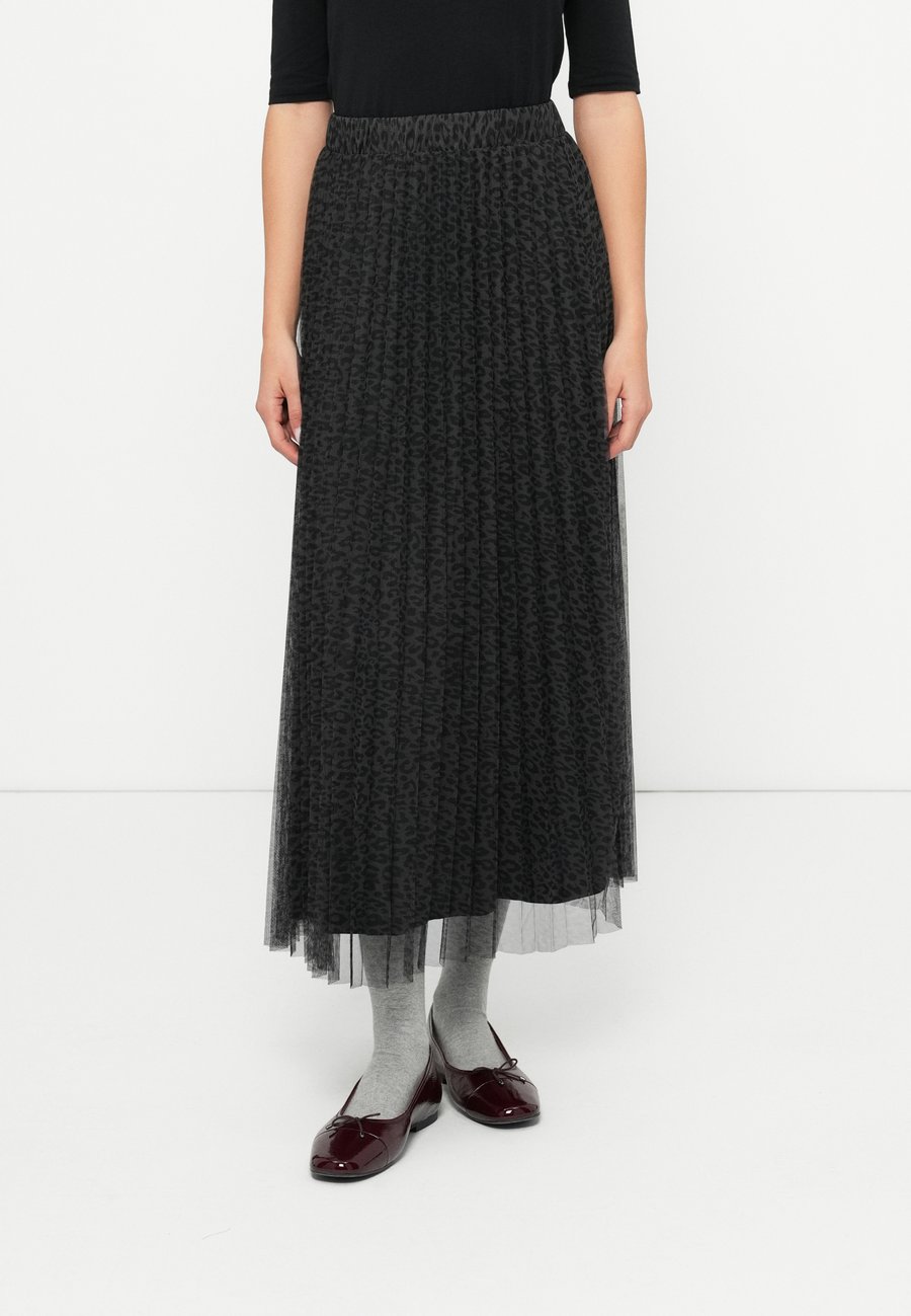 Юбка ONLY ONLSKY PLISSE SKIRT, Asphalt /Grey
Юбка ONLY ONLSKY PLISSE SKIRT, Asphalt /Grey