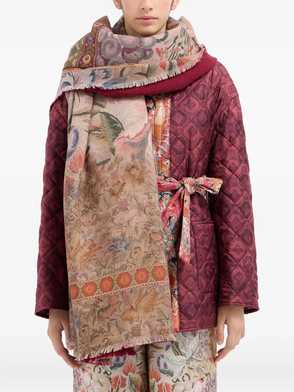 Шарф "Панкейк" Pierre-Louis Mascia, красный
Шарф "Панкейк" Pierre-Louis Mascia, красный