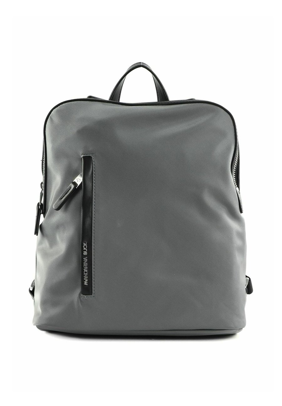 Рюкзак Mandarina Duck HUNTER 2 SCOMPARTI, Smoked Pearl/Grey
Рюкзак Mandarina Duck HUNTER 2 SCOMPARTI, Smoked Pearl/Grey