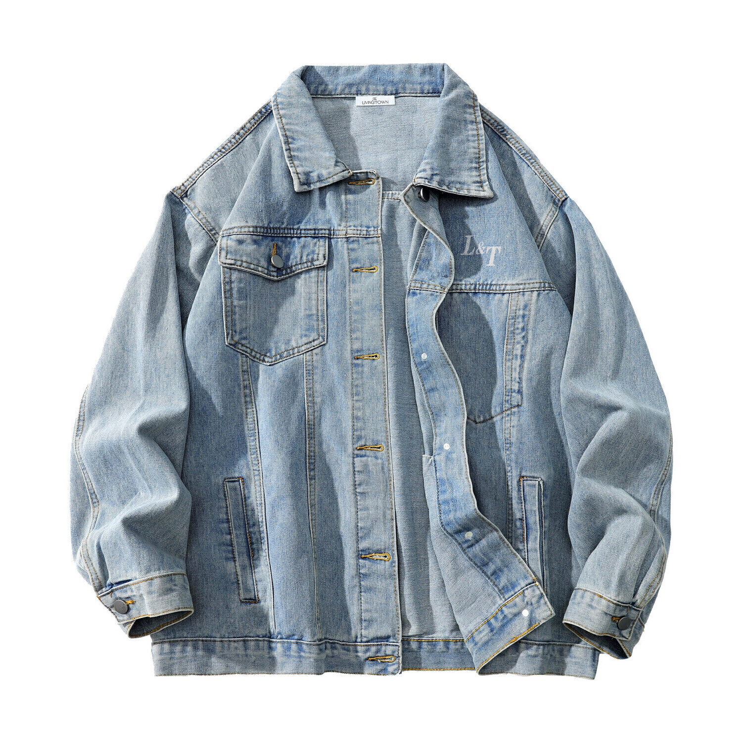 Джинсовая курка унисекс LIVINGTOWN, черное пальто и белый свитшот
Джинсовая курка унисекс LIVINGTOWN, черное пальто и белый свитшот