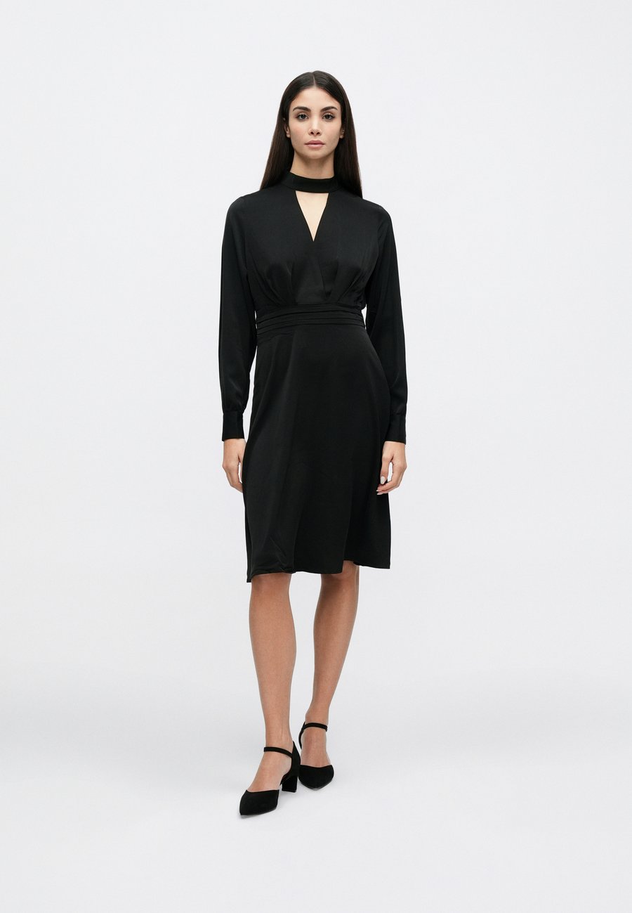 Платье Anna Field Day dress, Black
Платье Anna Field Day dress, Black