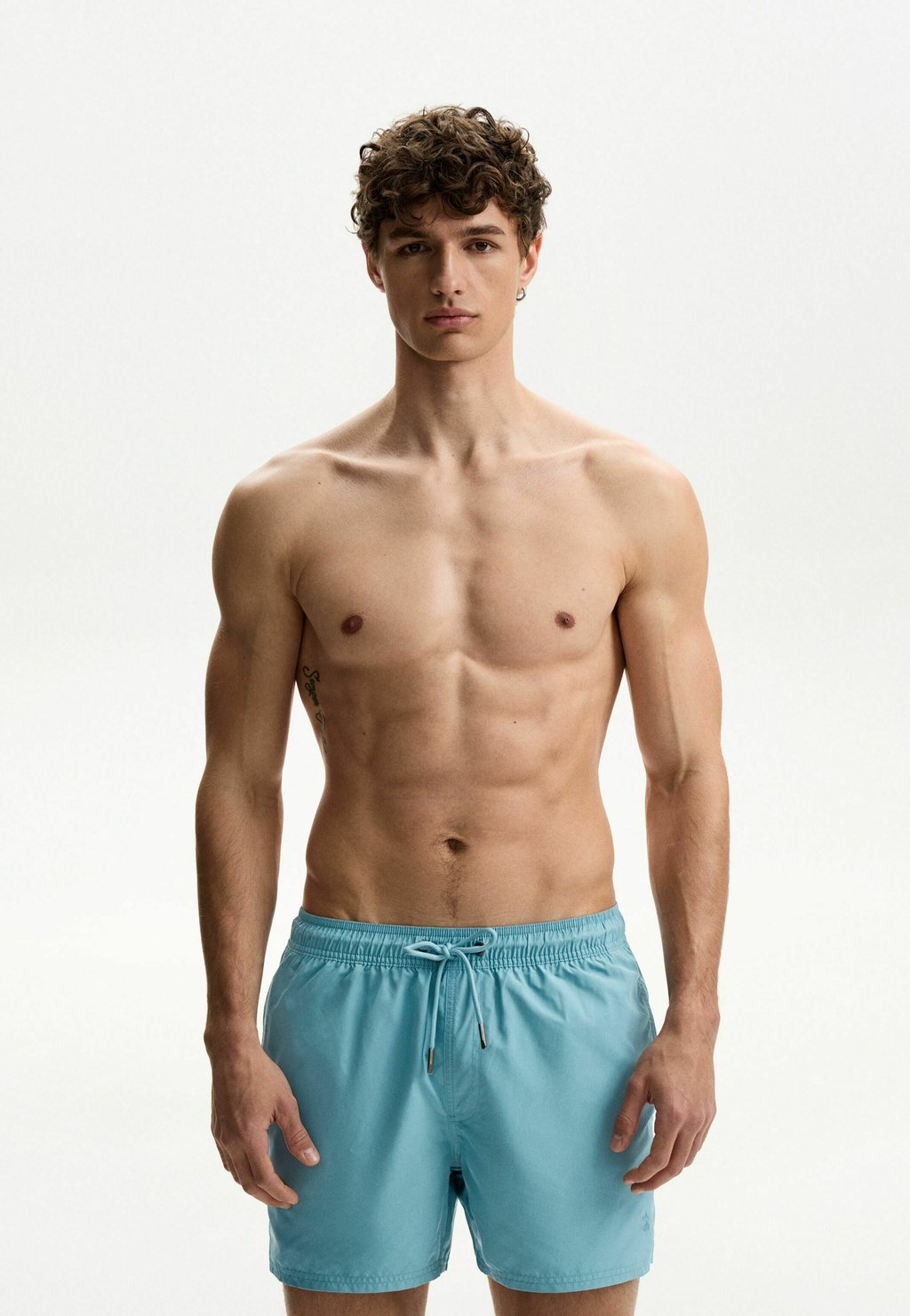 Шорты для плавания REGULAR FIT Bershka, бирюзовый
Шорты для плавания REGULAR FIT Bershka, бирюзовый