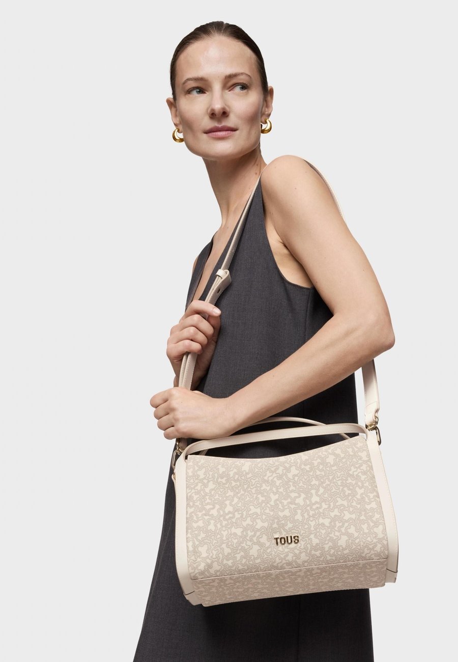 Сумка Tous Handbag, Beige
Сумка Tous Handbag, Beige
