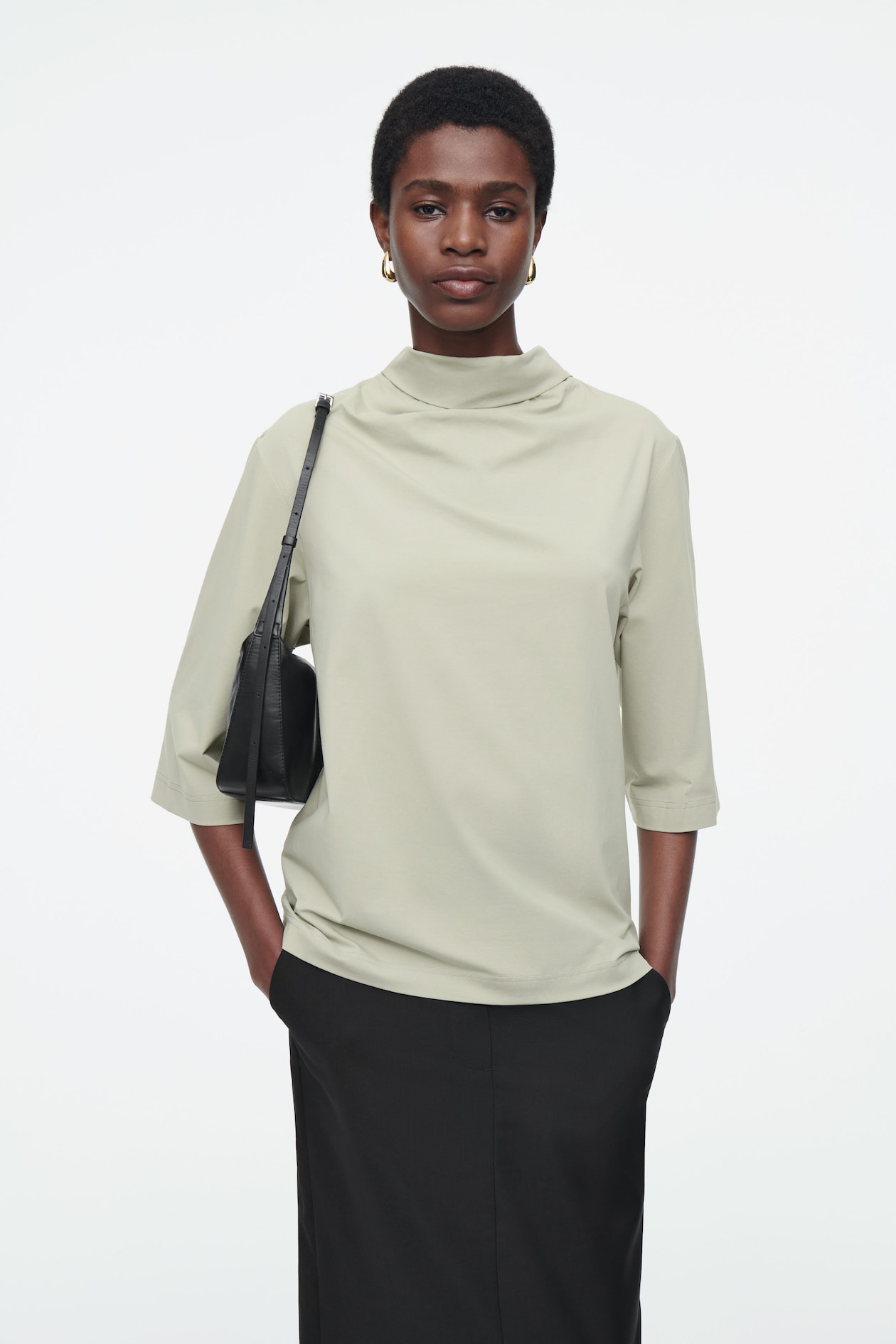 Трикотажный топ с завязкой на шее COS, бежевый
Трикотажный топ с завязкой на шее COS, бежевый