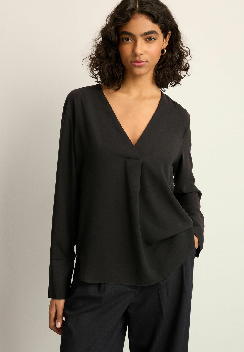 Блуза REGULAR FIT Next, черный
Блуза REGULAR FIT Next, черный