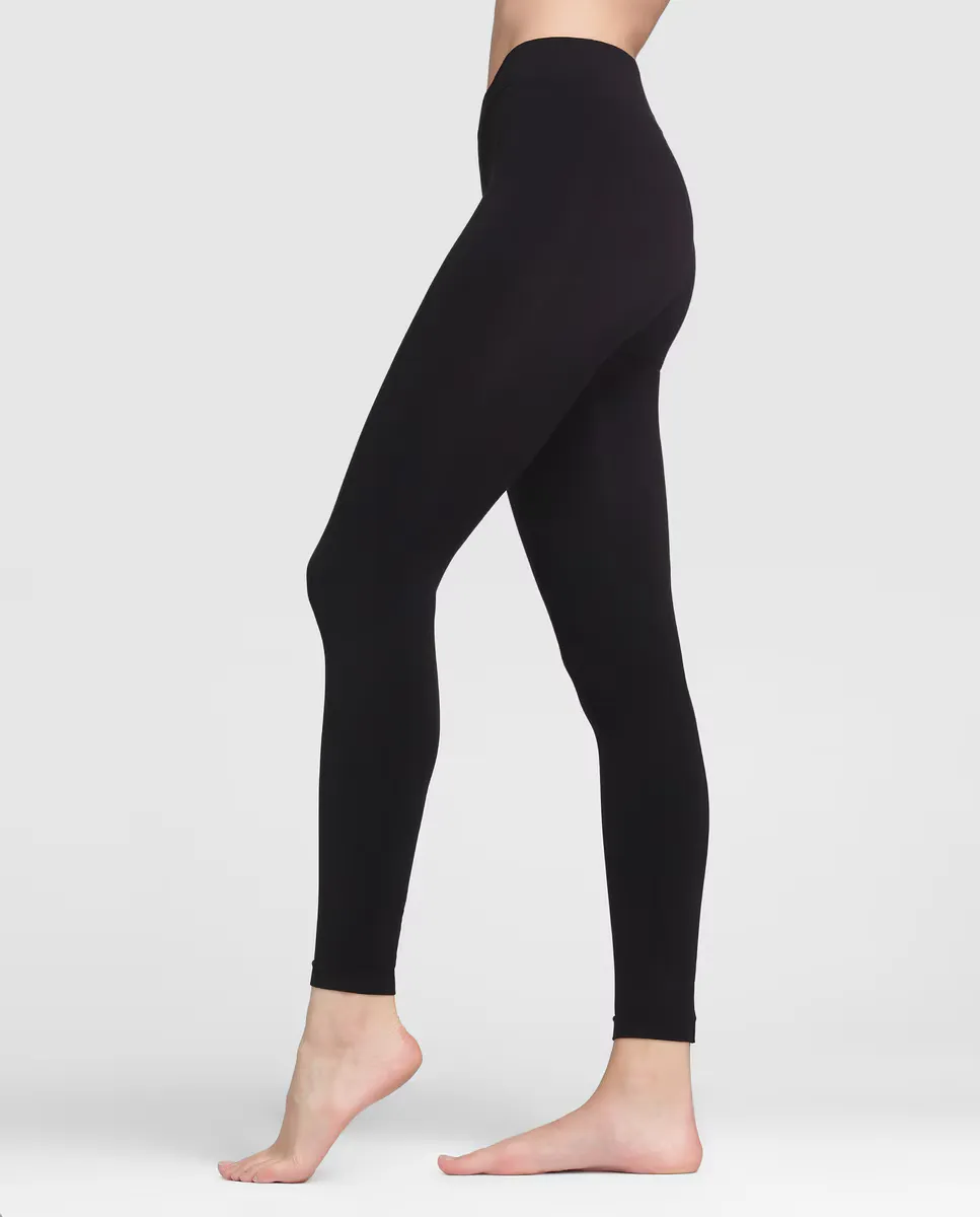 Женские комфортные леггинсы с эффектом пуш-ап Philippe Matignon, черный
Женские комфортные леггинсы с эффектом пуш-ап Philippe Matignon, черный