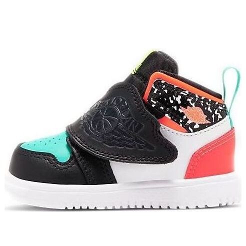 Кроссовки небо 1 Air Jordan, черный
Кроссовки небо 1 Air Jordan, черный