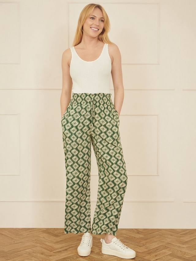 Брюки с геометрическим принтом Yumi, зеленый
Брюки с геометрическим принтом Yumi, зеленый