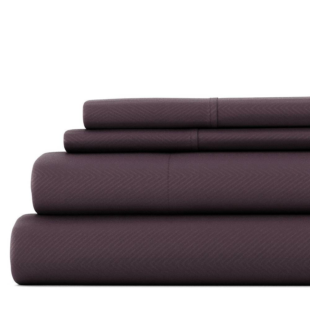 Комплект простыней с супермягкой тисненой текстурой Urban Loft из 4 предметов, цвет Chevron Purple
Комплект простыней с супермягкой тисненой текстурой Urban Loft из 4 предметов, цвет Chevron Purple