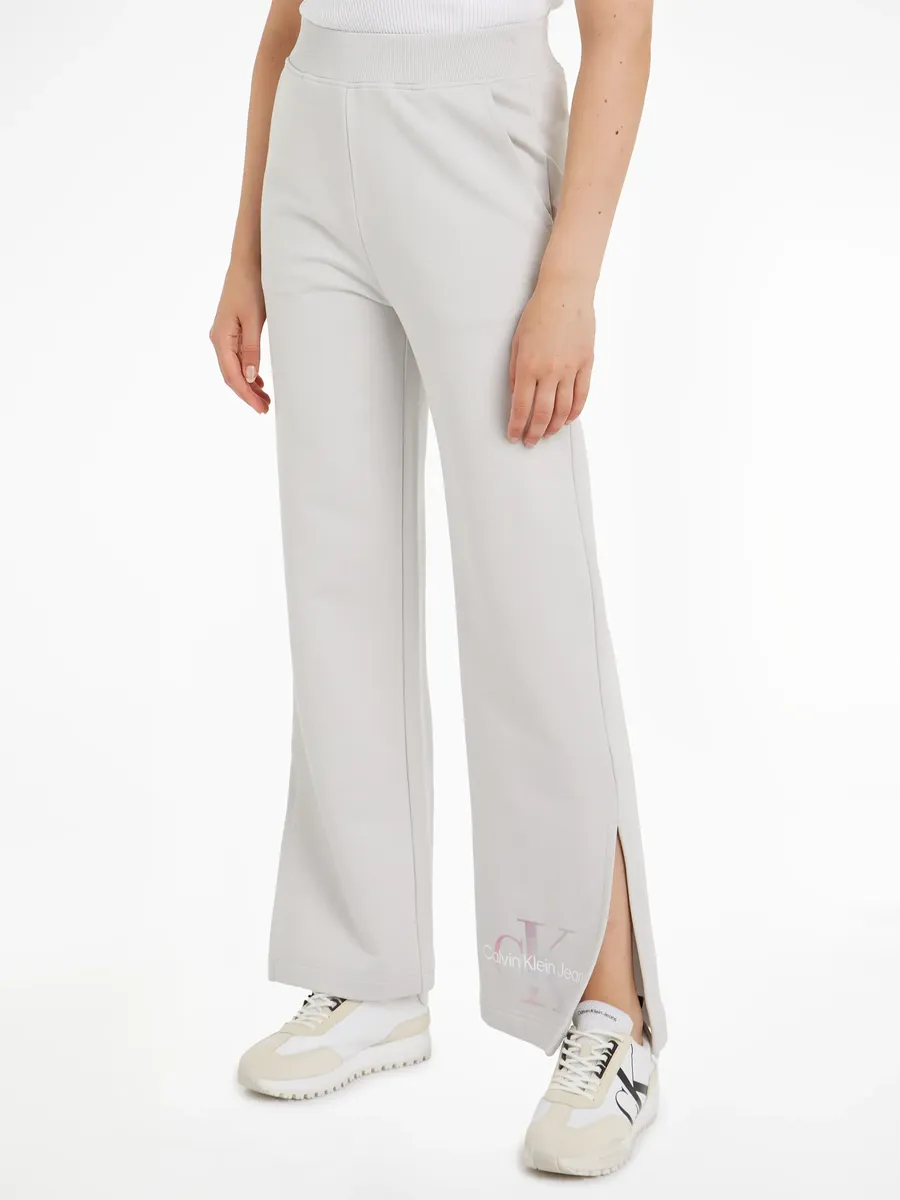 Спортивные брюки Calvin Klein Jeans "DIFFUSED MONOLOGO JOG PANT" с надписью-логотипом, цвет Lunar Rock
Спортивные брюки Calvin Klein Jeans "DIFFUSED MONOLOGO JOG PANT" с надписью-логотипом, цвет Lunar Rock