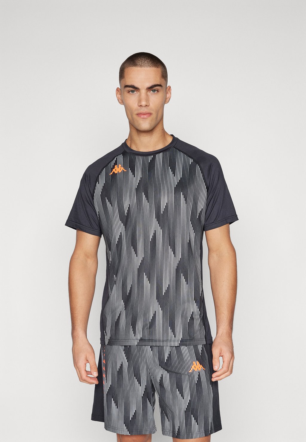 Футболка с принтом Kappa, серый
Футболка с принтом Kappa, серый