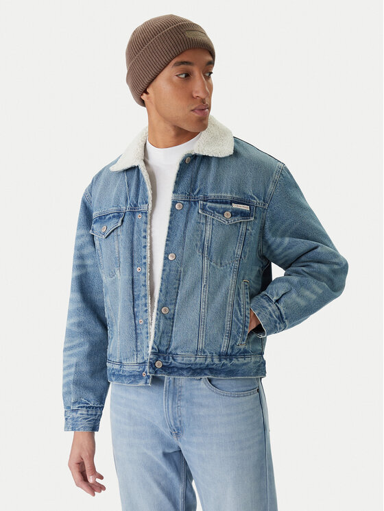 Джинсовая куртка regular fit 90s Sherpa LV04RD737G Calvin Klein Jeans, синий
Джинсовая куртка regular fit 90s Sherpa LV04RD737G Calvin Klein Jeans, синий