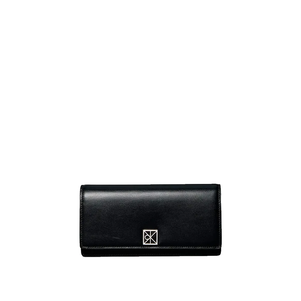 Кошелек Calvin Klein LV04F1098G для женщин, черный
Кошелек Calvin Klein LV04F1098G для женщин, черный