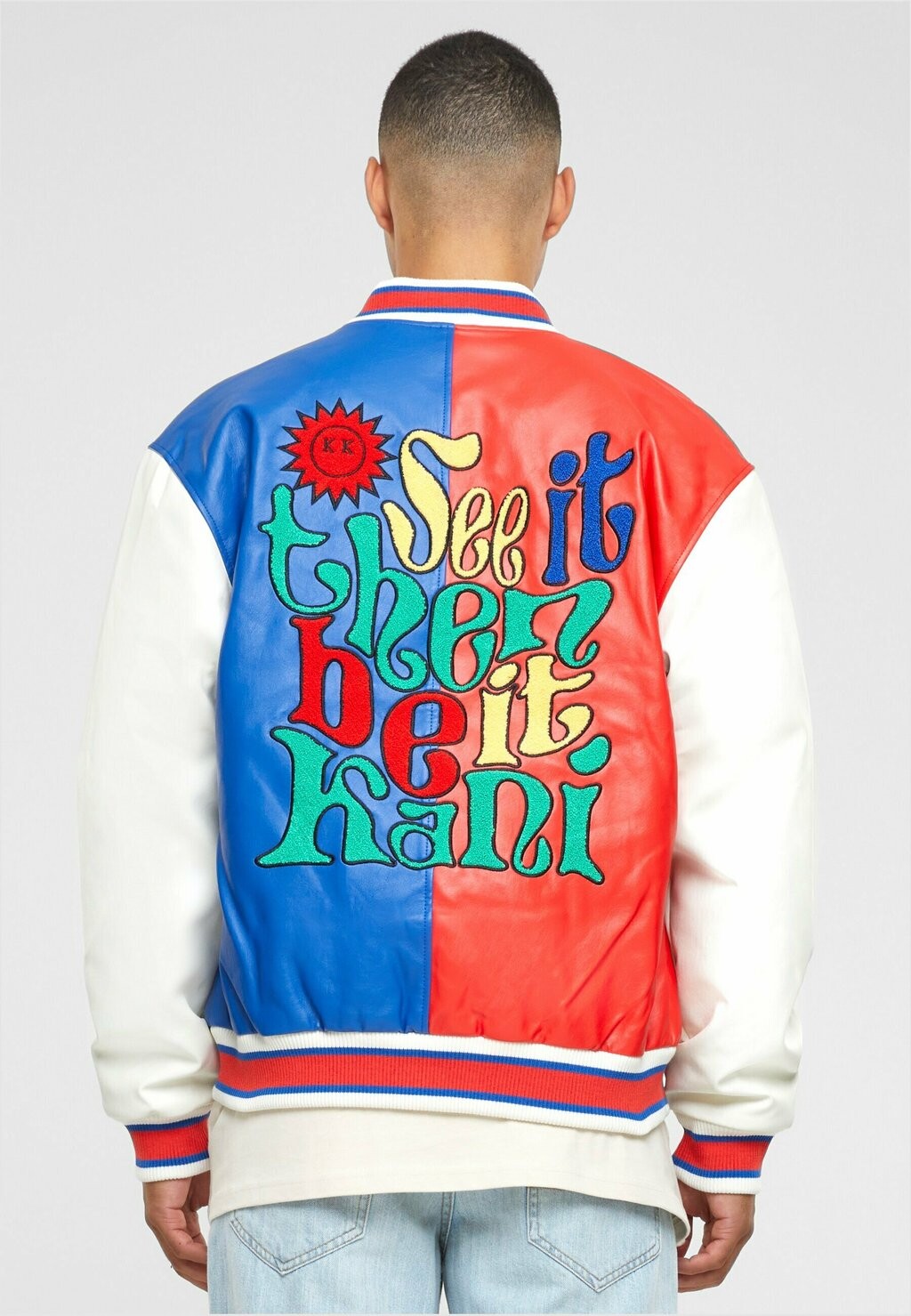 Куртка-бомбер RETRO PATCH BLOCK COLLEGE Karl Kani, красный синий с кремовым оттенком
Куртка-бомбер RETRO PATCH BLOCK COLLEGE Karl Kani, красный синий с кремовым оттенком