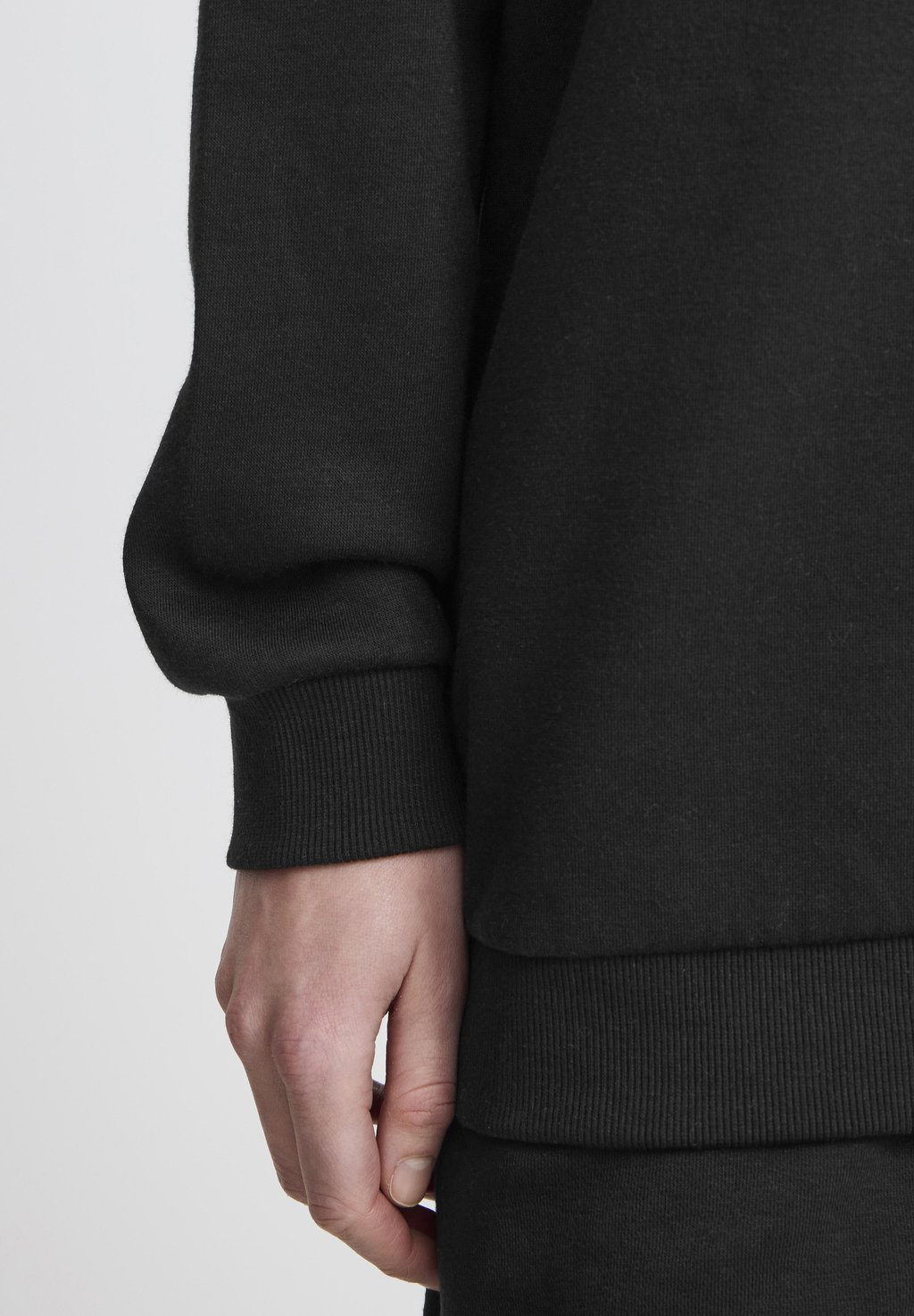 Толстовка HILLARY Oxmo, черный
Толстовка HILLARY Oxmo, черный