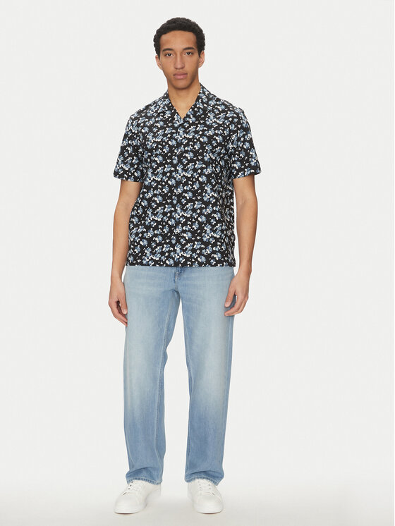 Свободная рубашка CS5405QHPL Michael Kors, черный
Свободная рубашка CS5405QHPL Michael Kors, черный