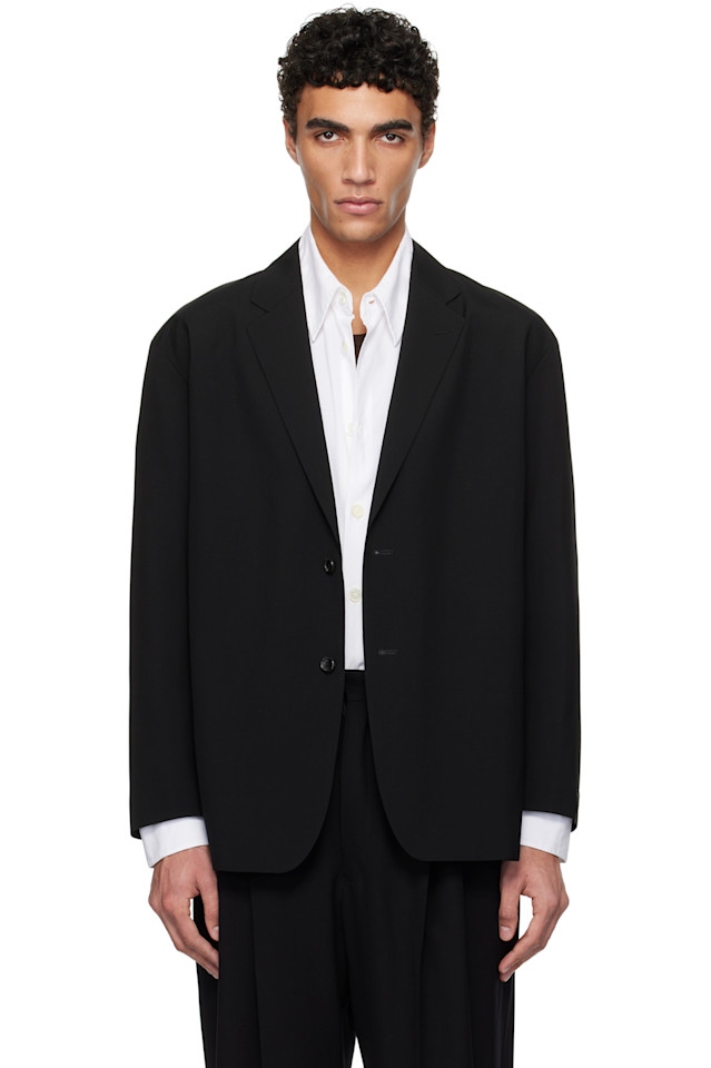 Приталенный блейзер N.Hoolywood, черный
Приталенный блейзер N.Hoolywood, черный