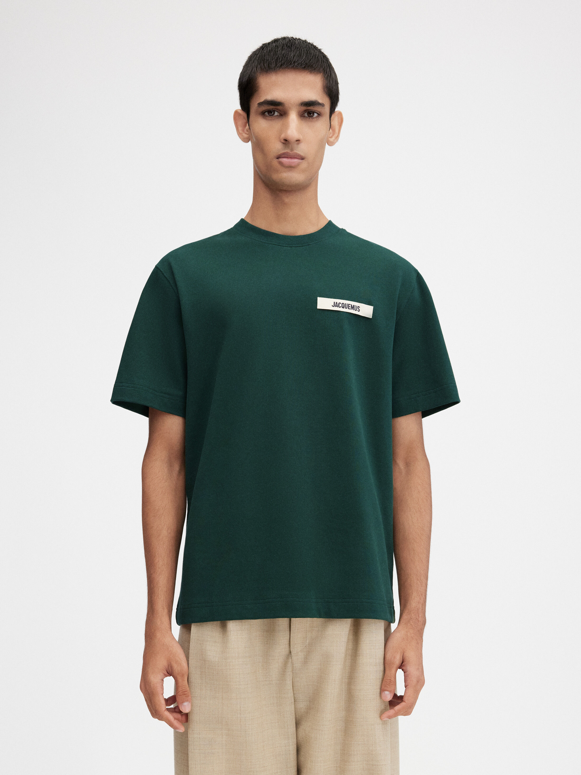 Футболка с логотипом Grosgrain JACQUEMUS The Gros Grain t-shirt, темно-зеленый
Футболка с логотипом Grosgrain JACQUEMUS The Gros Grain t-shirt, темно-зеленый