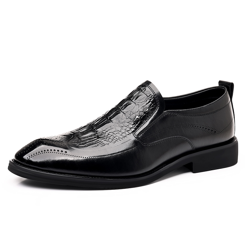 Мужские туфли с подвеской в виде быка, черные
Мужские туфли с подвеской в виде быка, черные