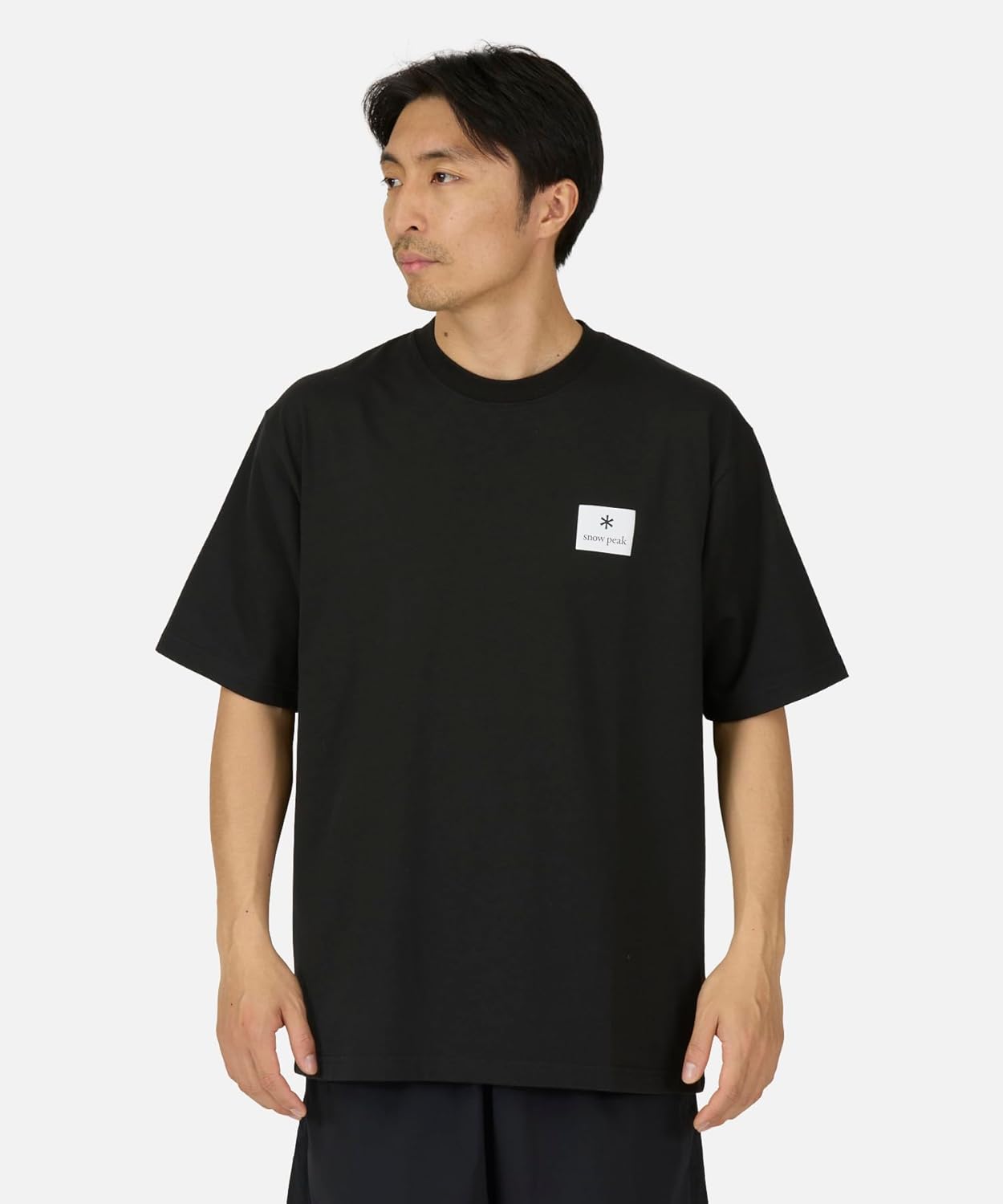 Футболка с коротким рукавом и квадратным логотипом Snow Peak OWH NSD-TS-25AU002 002, черный
Футболка с коротким рукавом и квадратным логотипом Snow Peak OWH NSD-TS-25AU002 002, черный
