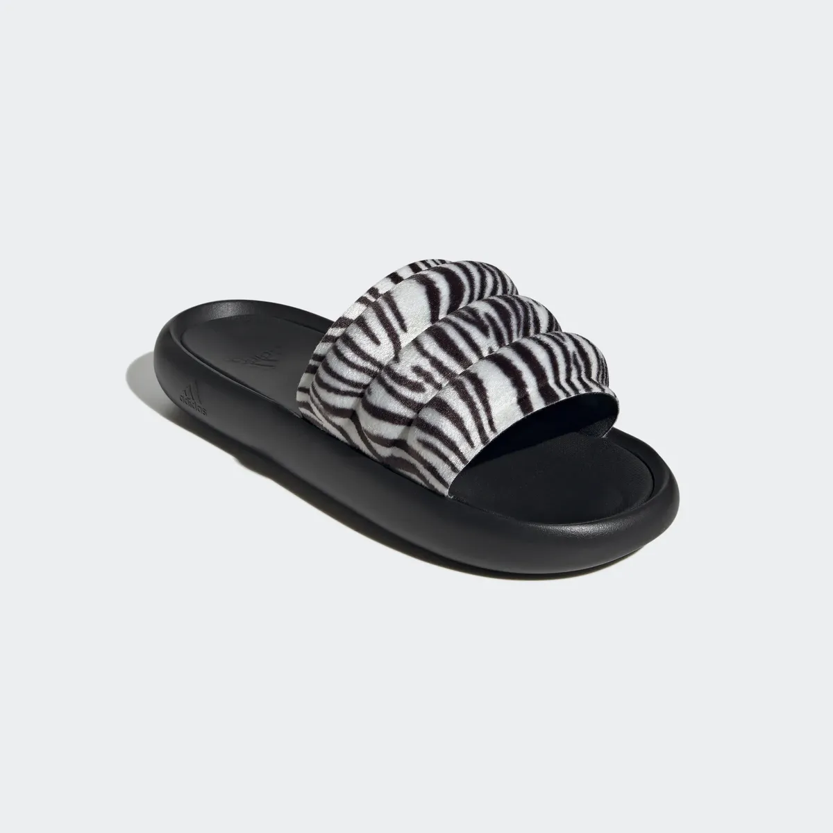 Adidas Спортивные купальные сандалии "ZPLAASH ADILETTE" Adidas Sportswear, цвет Core Black / Cloud White / Core Black
Adidas Спортивные купальные сандалии "ZPLAASH ADILETTE" Adidas Sportswear, цвет Core Black / Cloud White / Core Black