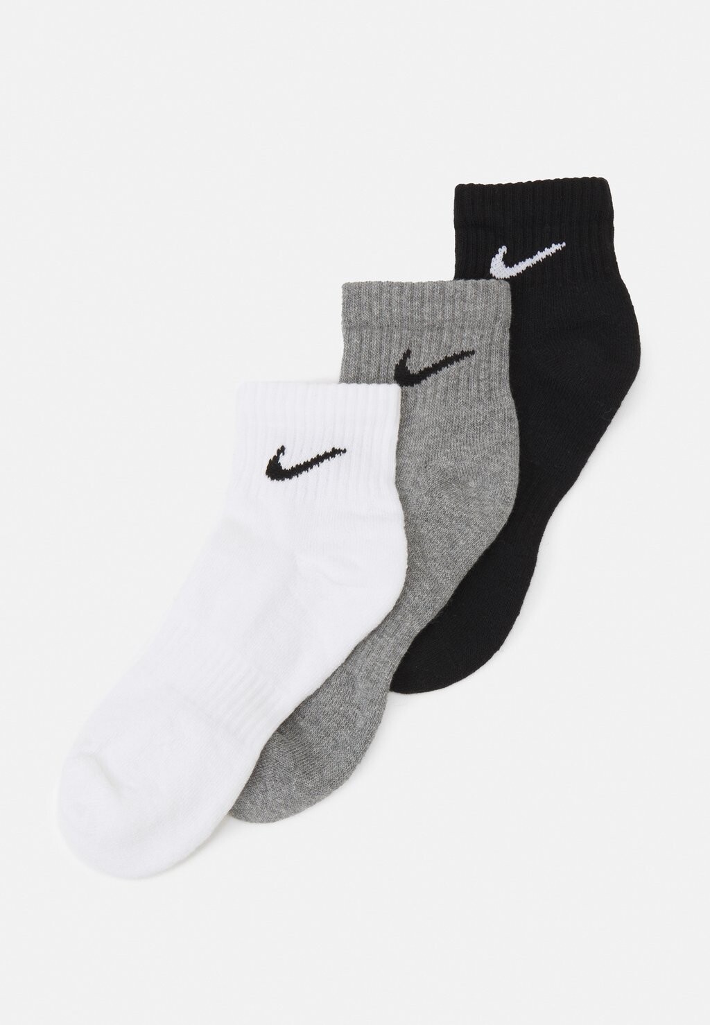 Спортивные носки Nike Everyday Cush 3 Pack Unisex, белый/бежевый/черный
Спортивные носки Nike Everyday Cush 3 Pack Unisex, белый/бежевый/черный