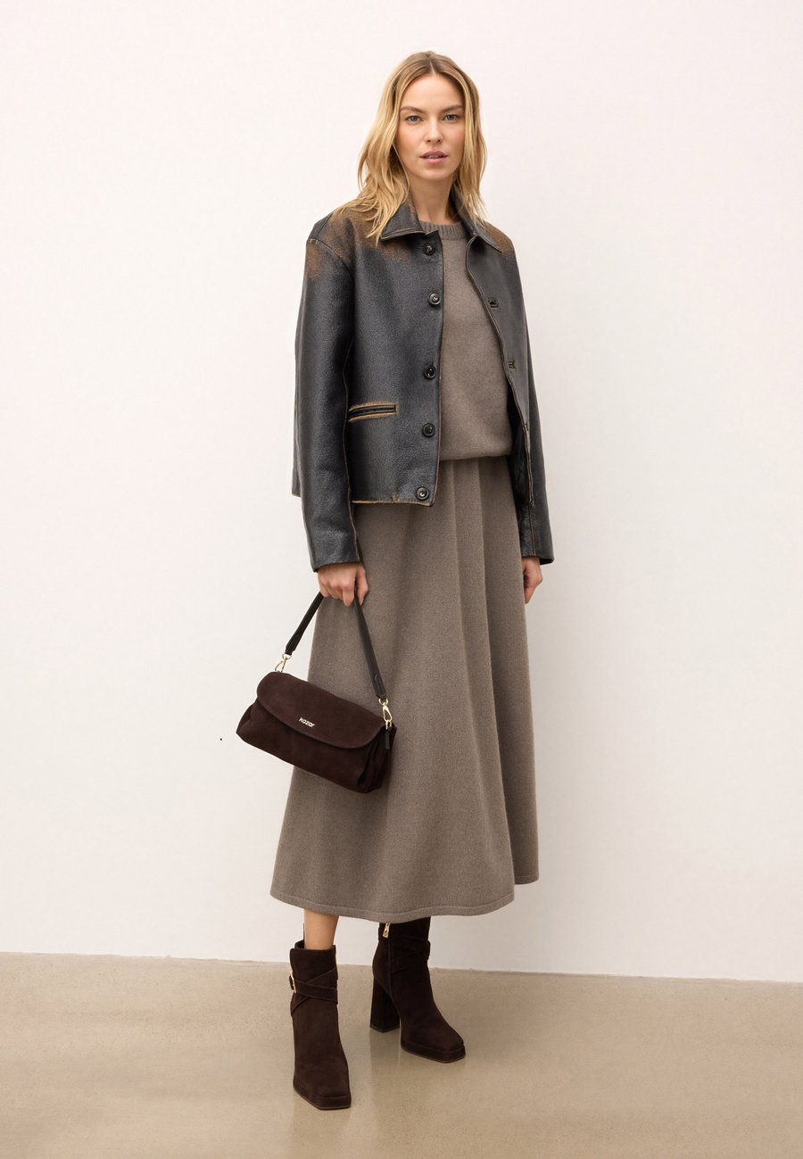 Сумка Kazar ASTRE, Brown
Сумка Kazar ASTRE, Brown