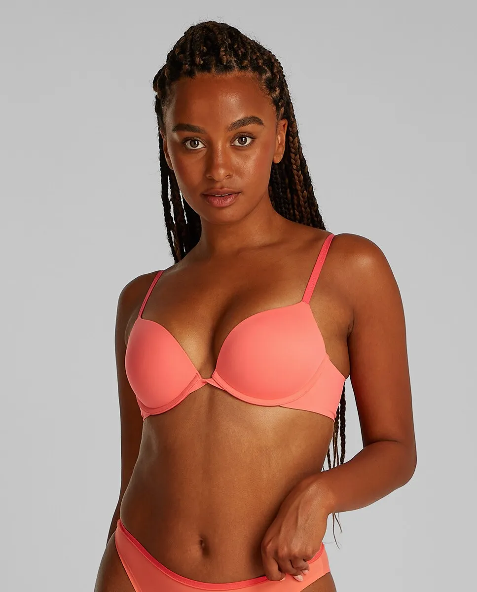 Бюстгальтер Push-Up Plunge с идеальной посадкой Calvin Klein, розовый
Бюстгальтер Push-Up Plunge с идеальной посадкой Calvin Klein, розовый