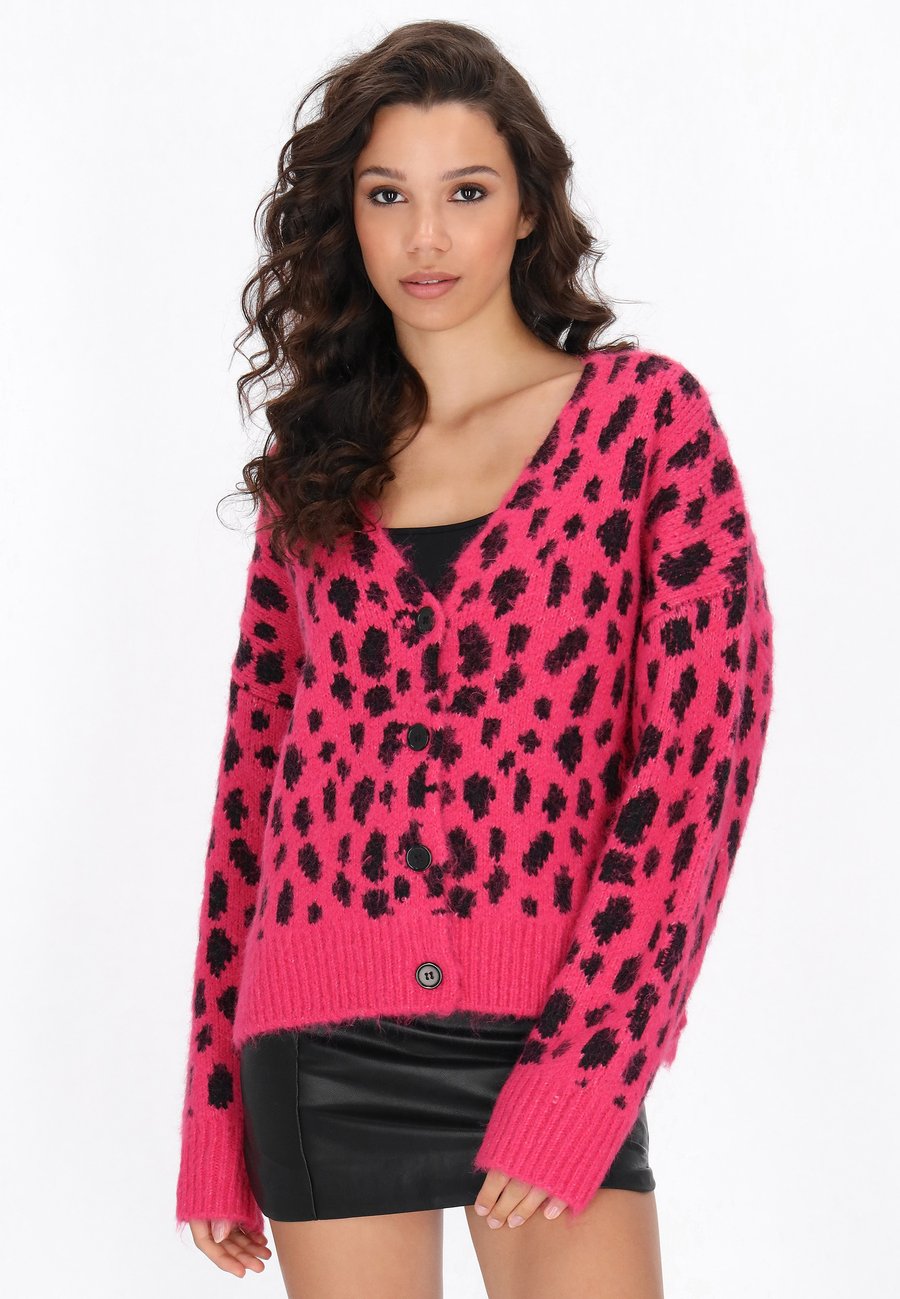 Кардиган myMo ROCKS Cardigan, Pink Leo/Pink
Кардиган myMo ROCKS Cardigan, Pink Leo/Pink