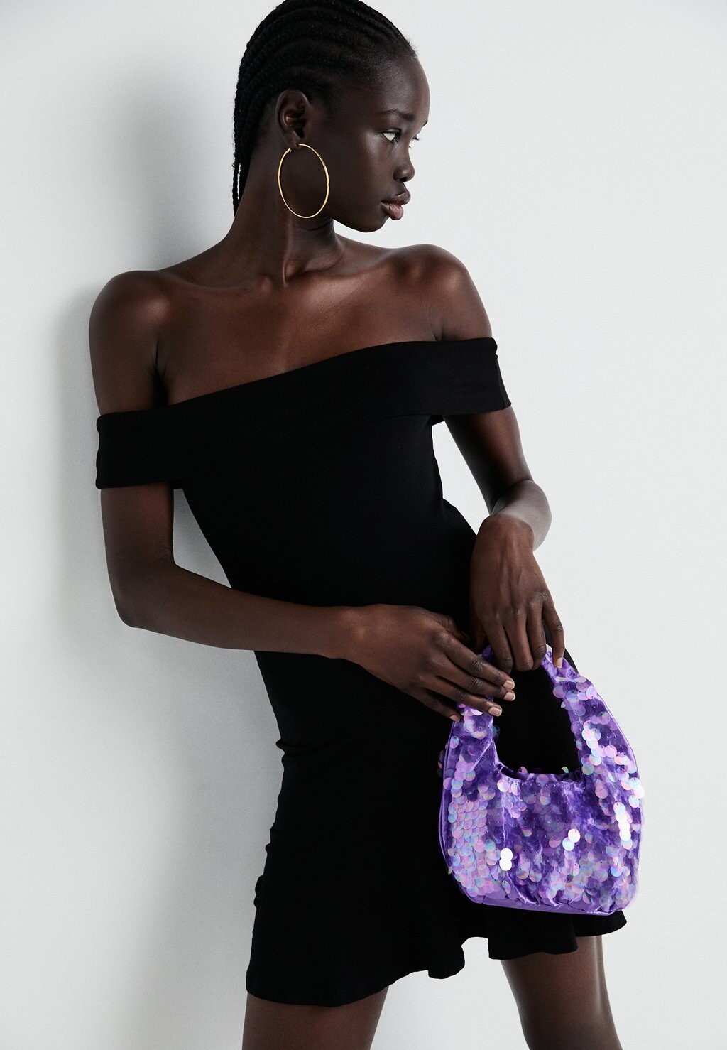 Платье из джерси NMKERRY OFF SHOULDER SHORT DRESS Noisy May, черный
Платье из джерси NMKERRY OFF SHOULDER SHORT DRESS Noisy May, черный