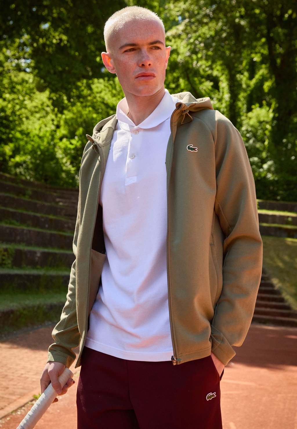 Тренировочная куртка JACKET HOODED CLASSIC Lacoste Sport, хаки
Тренировочная куртка JACKET HOODED CLASSIC Lacoste Sport, хаки