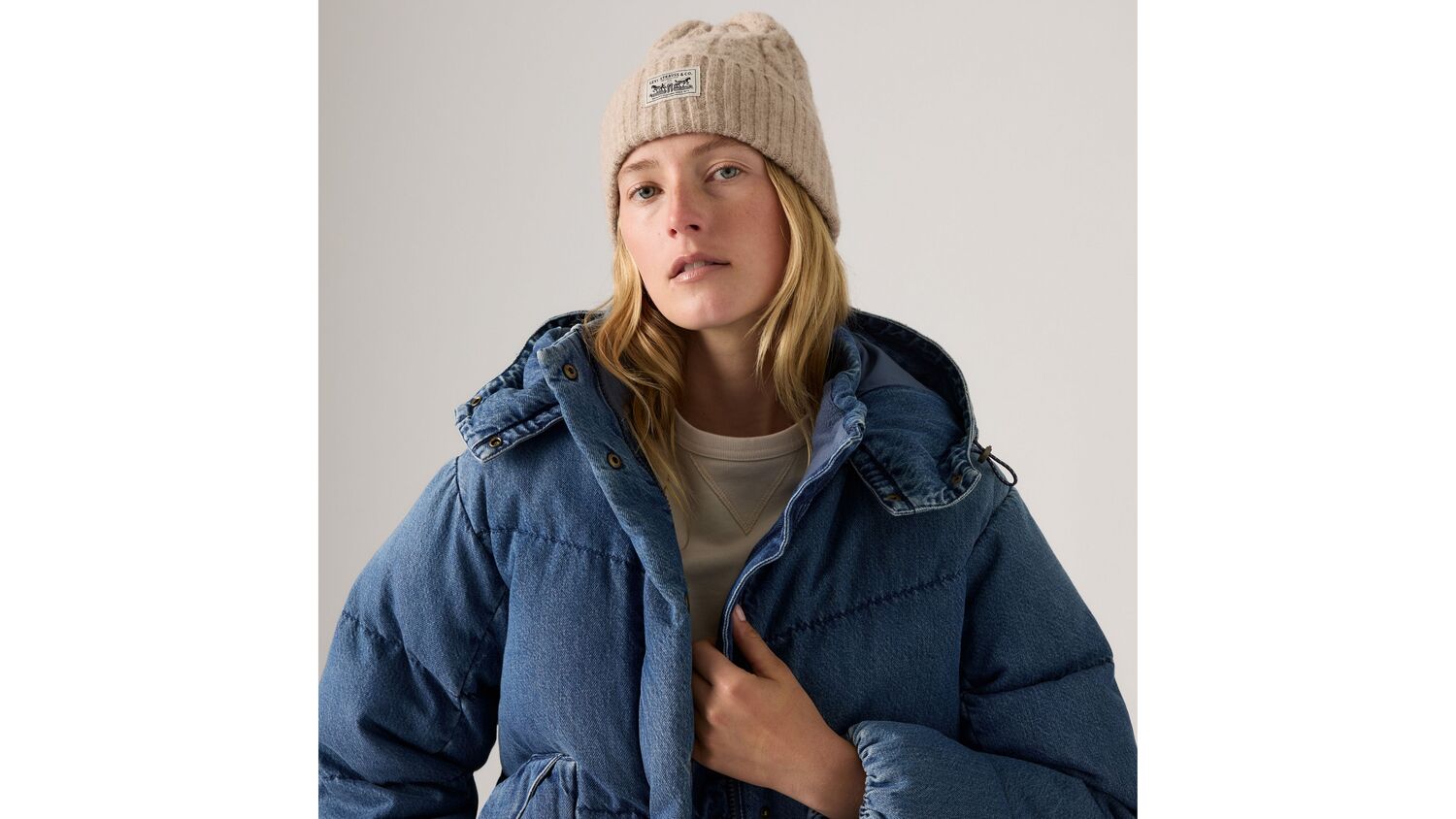 Шапочка-бини с нашивками Levi's, Oatmeal Heather - White
Шапочка-бини с нашивками Levi's, Oatmeal Heather - White