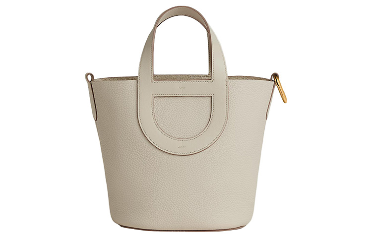 HERMES Сумка на руку
HERMES Сумка на руку