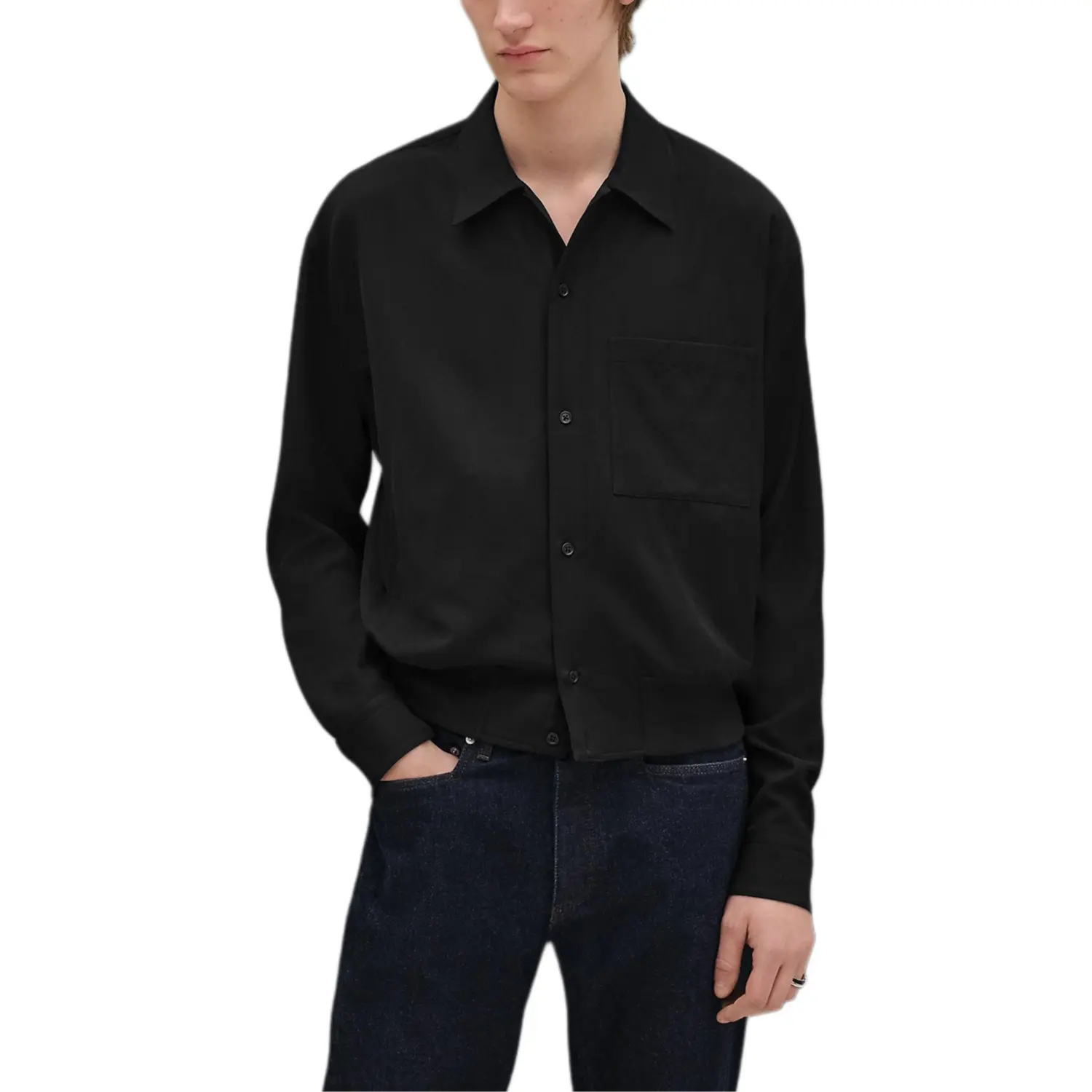 Hermes Мужская рубашка с черными лацканами, средней высоты
Hermes Мужская рубашка с черными лацканами, средней высоты